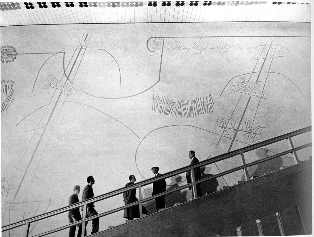 Storia di terra Storia di terra, graffito monumentale per la X Triennale di Milano, 1954